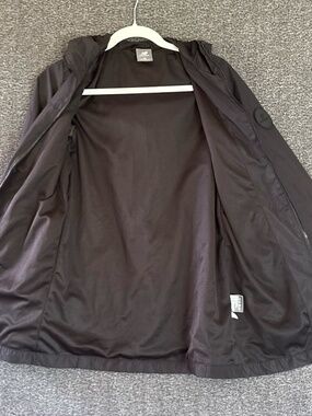 Like New "New Balance" black lightweight windbreaker jacket
